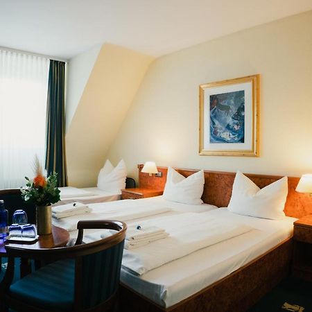 Altstadt Hotel St. Georg Dusseldorf Exterior photo